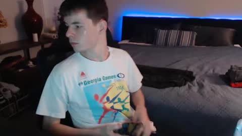 Snapshot of ealexk chatting on March 2026 02:04:02 AM Alex online show from March 2026 02:04:02 AM