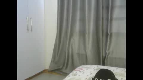 east_queen online show from February 2025 09:33:01 AM