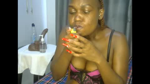 east_queen online show from March 2025 07:08:02 AM