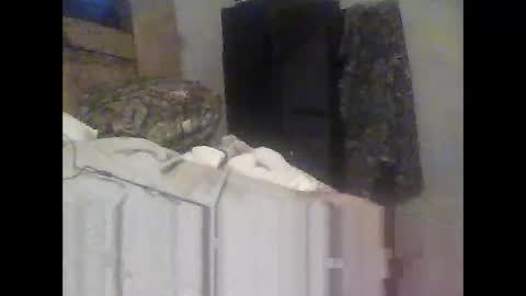 Snapshot of easye4015 chatting on December 2024 01:44:02 PM Easye online show from December 2024 01:44:02 PM