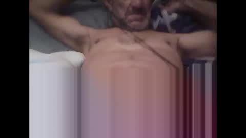 Snapshot of easye4015 chatting on November 2025 12:15:01 PM Easye online show from November 2025 12:15:01 PM