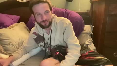 Easytrippy69 online show from November 2025 09:46:02 PM