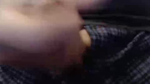 eat_a_peach2 online show from October 2025 11:51:02 AM