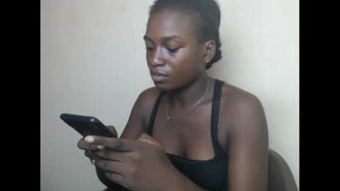 eatuupx online show from December 2024 07:08:02 PM