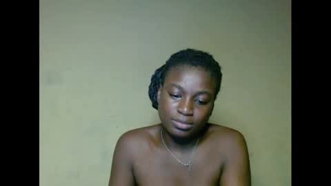 eatuupx online show from March 2025 04:41:01 AM