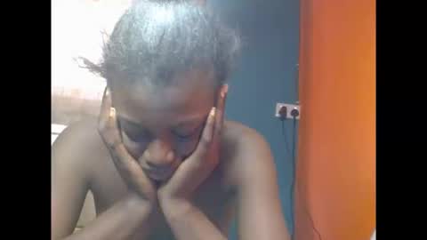 eatuupx online show from September 2025 09:42:02 AM