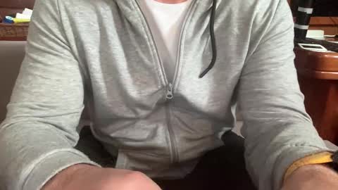 ebnk15 online show from November 2025 07:58:01 AM