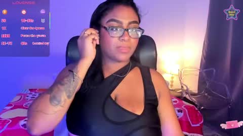 Snapshot of ebony__queen2 chatting on May 2026 07:40:02 PM ebony__queen2 online show from May 2026 07:40:02 PM