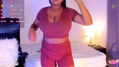 Snapshot of ebony__queen2 chatting on May 2026 08:05:01 PM ebony__queen2 online show from May 2026 08:05:01 PM