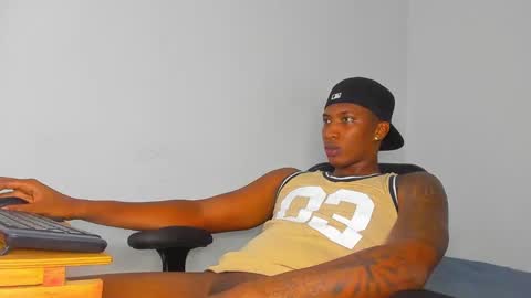 Snapshot of ebony_brandons chatting on February 2025 03:42:01 AM Brandon online show from February 2025 03:42:01 AM