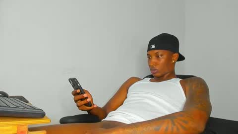 Snapshot of ebony_brandons chatting on February 2025 11:36:02 PM Brandon online show from February 2025 11:36:02 PM