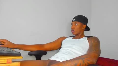 Snapshot of ebony_brandons chatting on February 2025 02:38:01 AM Brandon online show from February 2025 02:38:01 AM