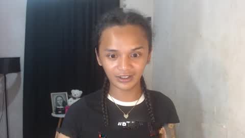 Snapshot of ebony_enchantress chatting on February 2025 03:50:01 AM BEA DONT FORGET TO FOLLOW ME online show from February 2025 03:50:01 AM