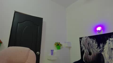 ebony_katterin online show from March 2025 06:43:02 PM