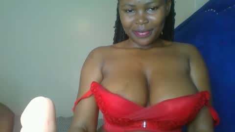 ebony_meeky online show from September 2025 01:38:02 AM
