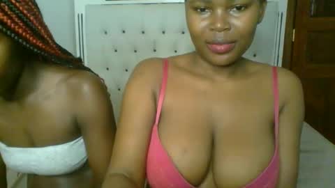 ebony_meeky online show from October 2025 03:04:01 AM