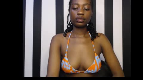 Ella online show from September 2025 08:16:02 AM