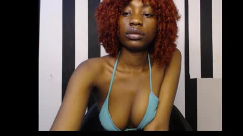 Ella online show from September 2025 12:21:02 PM