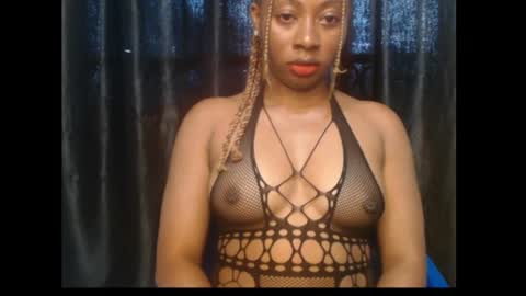 Snapshot of ebony_queenx chatting on June 2026 09:17:01 AM Queen online show from June 2026 09:17:01 AM