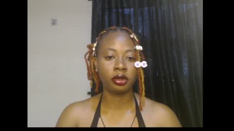 Snapshot of ebony_queenx chatting on July 2026 07:34:01 AM Queen online show from July 2026 07:34:01 AM