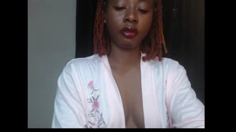 Snapshot of ebony_queenx chatting on July 2026 03:36:01 PM Queen online show from July 2026 03:36:01 PM