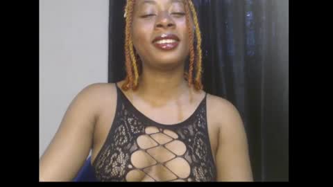 Snapshot of ebony_queenx chatting on July 2026 04:20:01 PM Queen online show from July 2026 04:20:01 PM