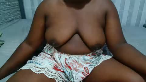 Snapshot of ebony_sabrina chatting on April 2026 09:26:02 AM Sabrina online show from April 2026 09:26:02 AM