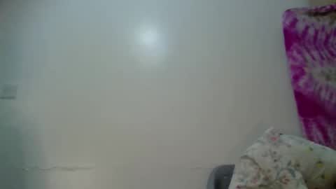 Loreina online show from February 2026 08:07:01 PM