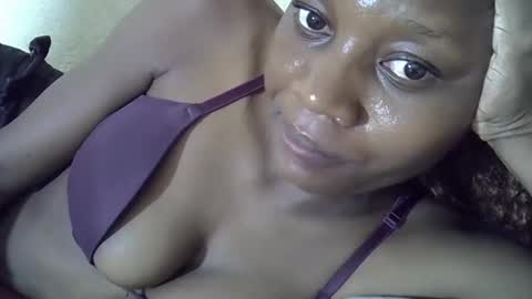 Snapshot of ebonycutegal4 chatting on May 2026 09:09:01 PM MELLEN online show from May 2026 09:09:01 PM