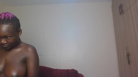 ebonydreamgirl_ online show from September 2025 07:08:02 PM