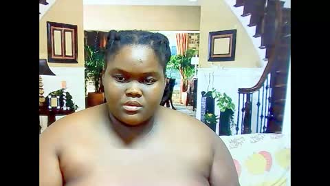 Snapshot of ebonyhotbuns4u2luv chatting on February 2025 10:12:02 AM ebonyhotbuns4u2luv online show from February 2025 10:12:02 AM