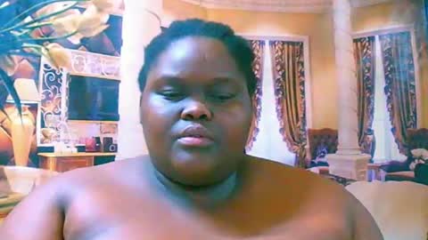 Snapshot of ebonyhotbuns4u2luv chatting on September 2025 09:43:01 AM ebonyhotbuns4u2luv online show from September 2025 09:43:01 AM