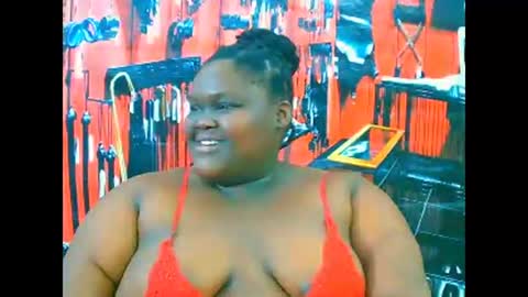 ebonyhotbuns4u2luv online show from November 2025 07:45:01 PM