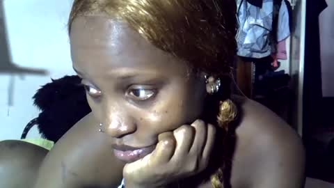 Snapshot of ebonykiki chatting on June 2026 07:28:01 AM ebonykiki online show from June 2026 07:28:01 AM
