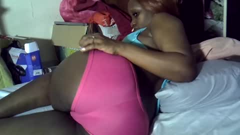 Snapshot of ebonykiki chatting on June 2026 08:14:02 AM ebonykiki online show from June 2026 08:14:02 AM