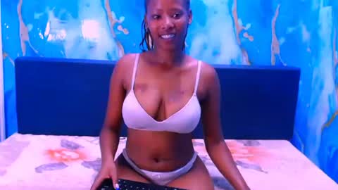 ebonypretty69 online show from January 2026 01:49:01 PM