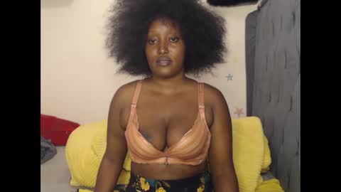 Snapshot of ebonyshiks chatting on February 2026 08:13:01 AM ebonyshiks online show from February 2026 08:13:01 AM