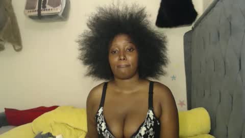 Snapshot of ebonyshiks chatting on February 2026 07:51:01 AM ebonyshiks online show from February 2026 07:51:01 AM