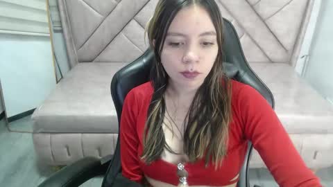Snapshot of eco_deluna_v chatting on March 2026 01:14:02 PM Hi Stream 800am to 200pm online show from March 2026 01:14:02 PM
