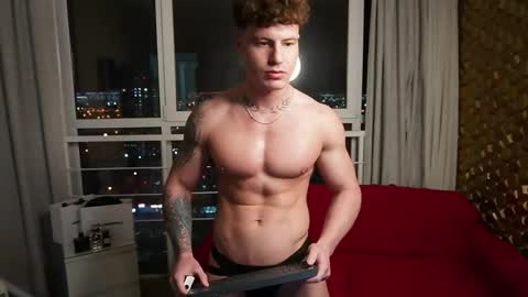 Snapshot of ed_hooligan chatting on December 2025 03:06:01 PM ed_hooligan online show from December 2025 03:06:01 PM