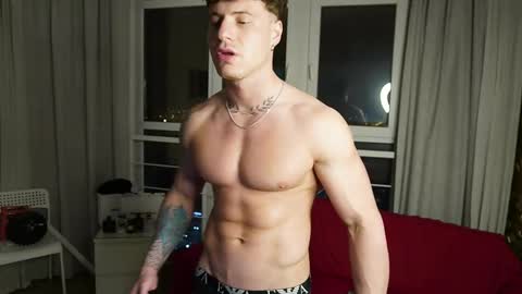 Snapshot of ed_hooligan chatting on December 2025 03:06:01 PM ed_hooligan online show from December 2025 03:06:01 PM