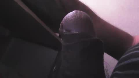 Snapshot of eddie69117 chatting on December 2024 10:27:02 AM EddiesCock69 online show from December 2024 10:27:02 AM