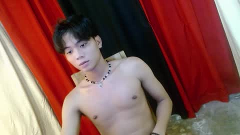 Snapshot of edelcum_xx chatting on February 2025 07:24:02 PM edelcum_xx online show from February 2025 07:24:02 PM