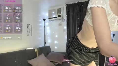 Snapshot of eden_heaven chatting on March 2025 10:16:02 PM Eden Heaven online show from March 2025 10:16:02 PM