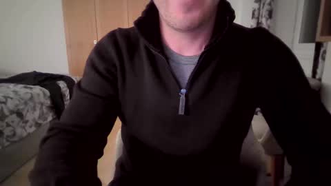 Snapshot of edginghandjober chatting on January 2025 04:49:02 PM Edginghandjober online show from January 2025 04:49:02 PM