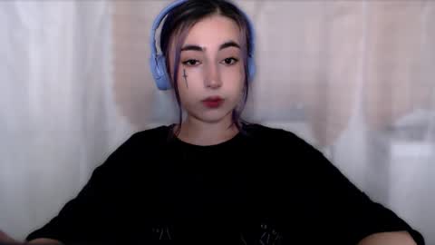 Snapshot of ediefris chatting on November 2025 11:09:01 PM fickle demon made of clumps of matter online show from November 2025 11:09:01 PM