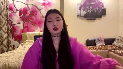 Snapshot of edinabluett chatting on March 2026 06:47:02 PM Eri online show from March 2026 06:47:02 PM