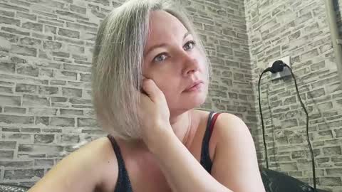 edithmanning online show from January 2025 09:05:01 AM