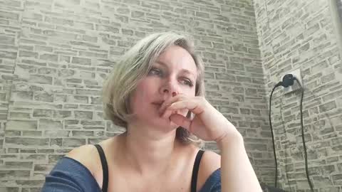 edithmanning online show from February 2025 08:55:01 AM