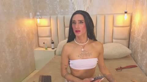 EdnaJarath online show from November 2025 03:45:02 AM